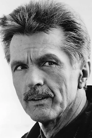 Tom Skerritt