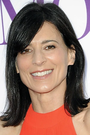 Perrey Reeves