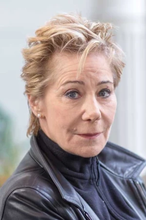 Zoë Wanamaker