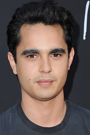 Max Minghella