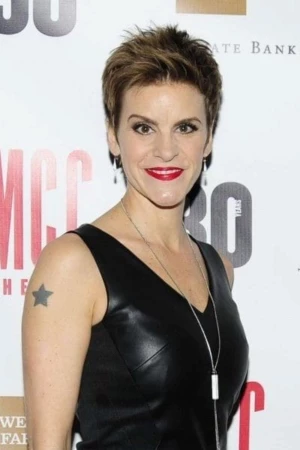 Jenn Colella