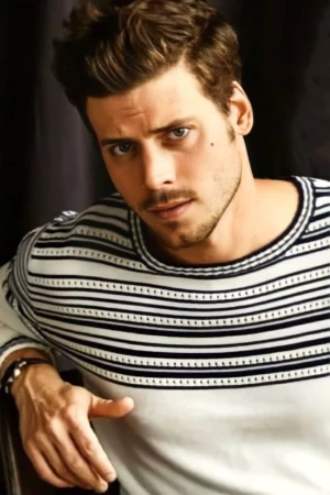 François Arnaud