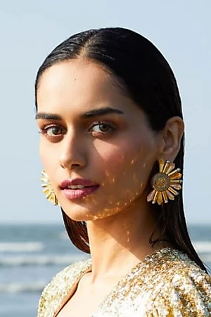 Manushi Chhillar