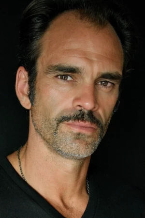 Steven Ogg