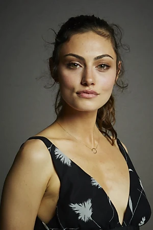 Phoebe Tonkin