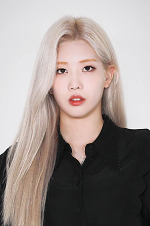 Kim Lip