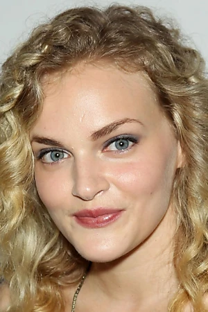 Madeline Brewer