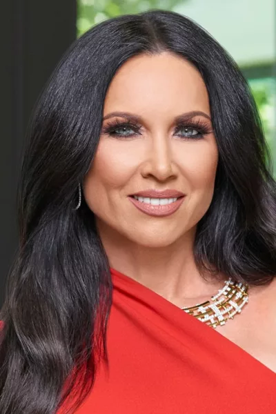 Leeanne Locken Emberlin