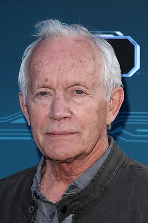 Lance Henriksen