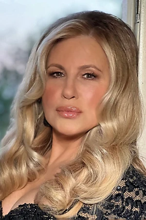 Jennifer Coolidge