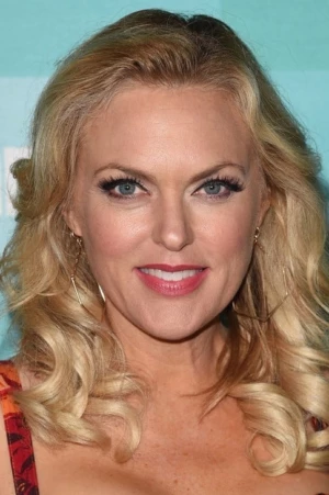 Elaine Hendrix