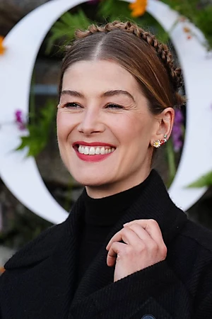 Rosamund Pike