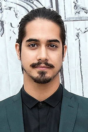 Avan Jogia