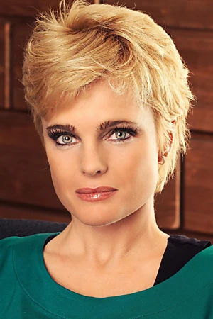 Erika Eleniak