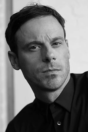 Scoot McNairy