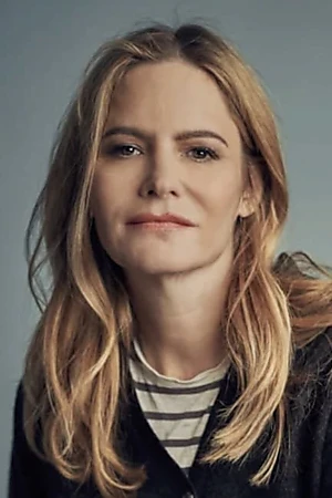 Jennifer Jason Leigh