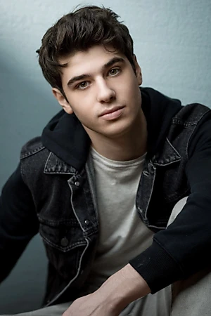 Oscar Chark