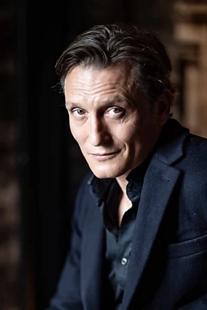 Oliver Masucci