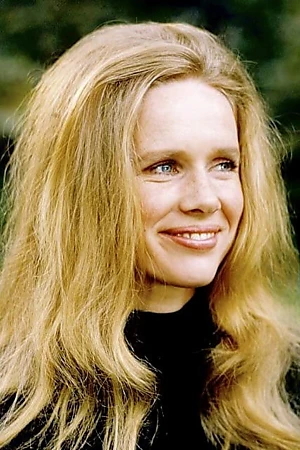 Liv Ullmann