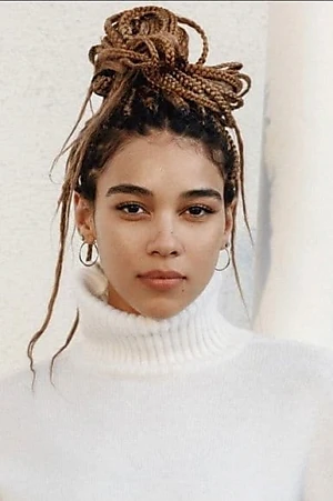 Alexandra Shipp