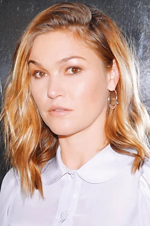 Julia Stiles