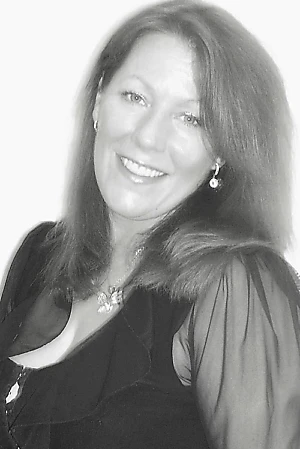 Sarah Holland