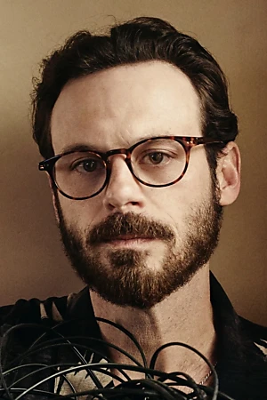 Scoot McNairy