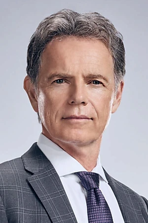 Bruce Greenwood