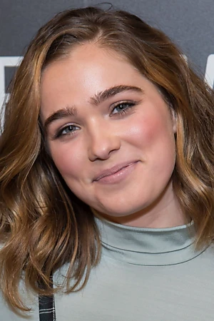 Haley Lu Richardson