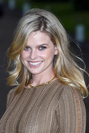 Alice Eve