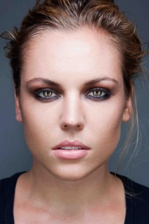 Agnes Bruckner