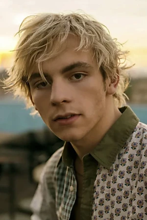 Ross Lynch