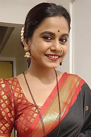 Hemangi Kavi