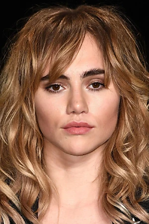 Suki Waterhouse