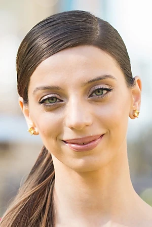 Angela Sarafyan