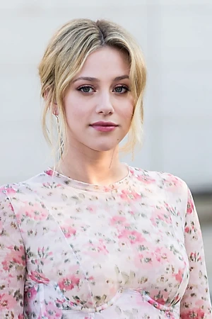 Lili Reinhart