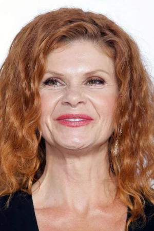 Lolita Davidovich