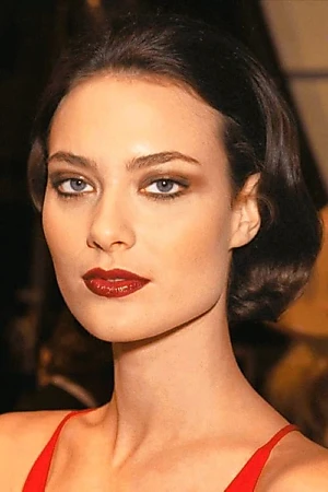 Shalom Harlow