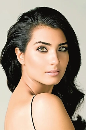 Tuba Büyüküstün