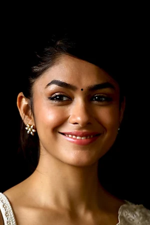 Mrunal Thakur