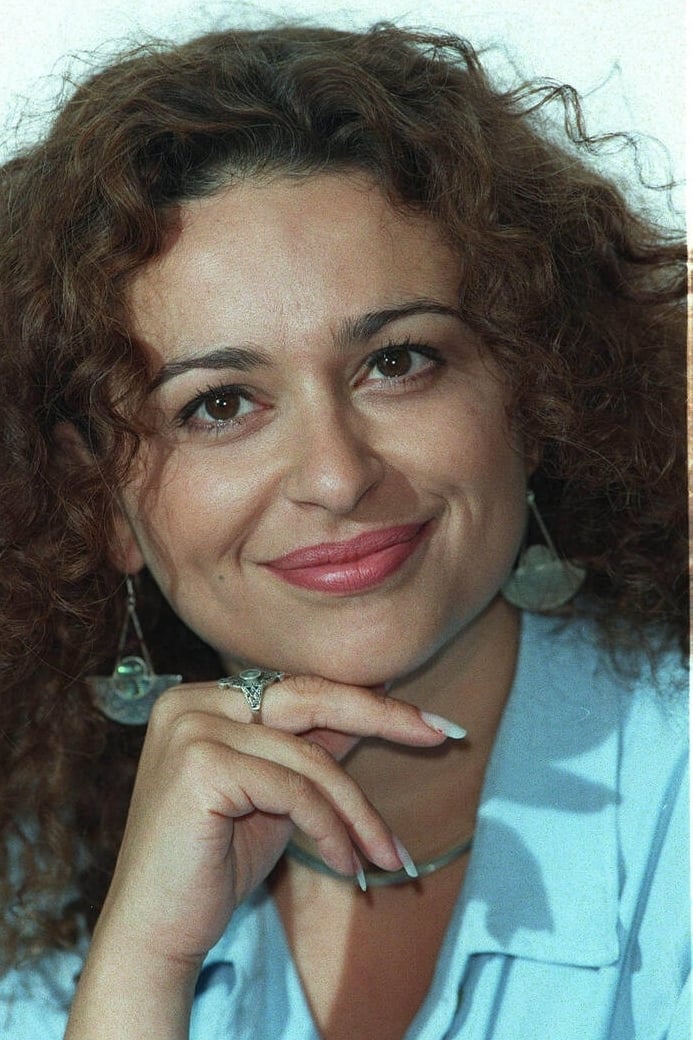 Nadia Sawalha