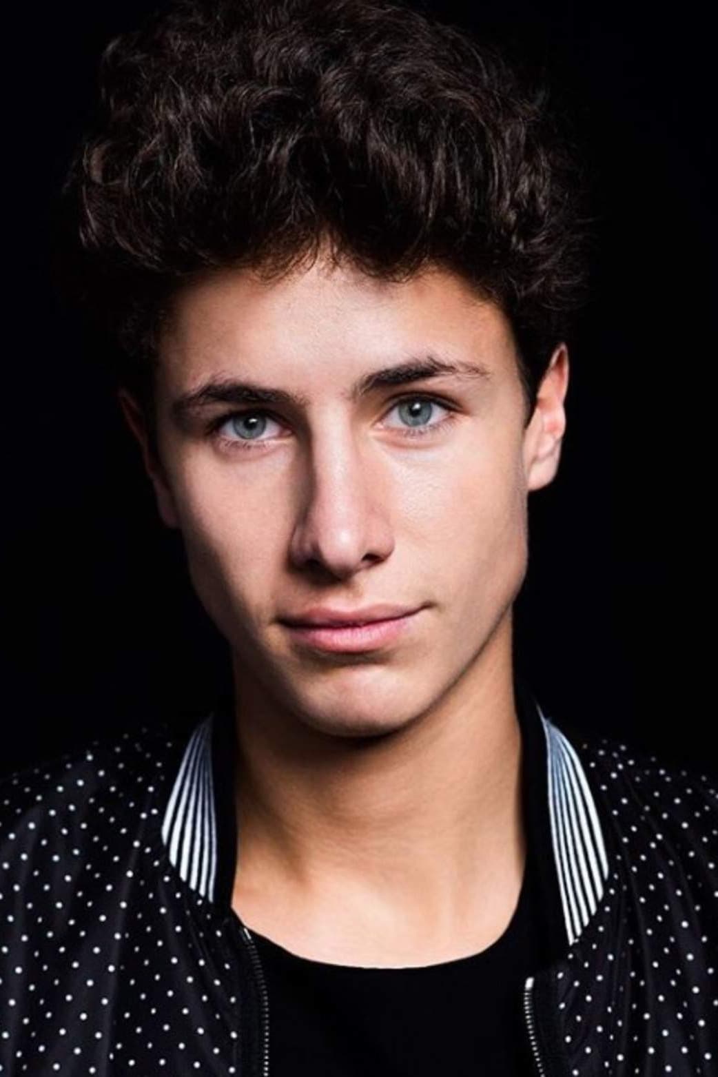 Juanpa Zurita