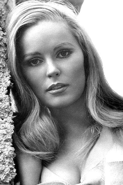 Veronica Carlson