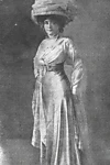 Julia Bartet