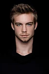 Dustin McNeer