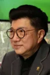 Dao-Hung Lee