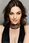 Violett Beane