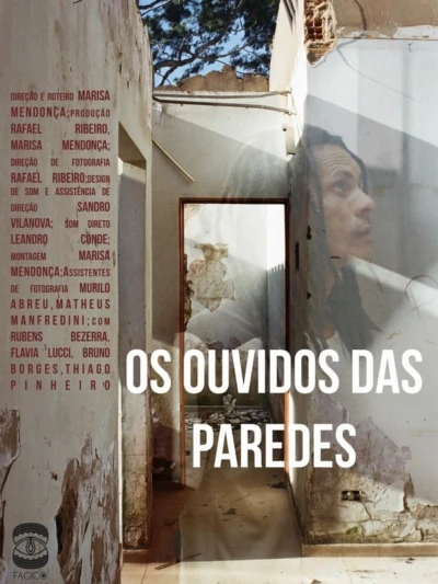 Os Ouvidos das Paredes