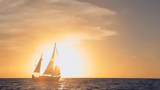 Twenty Eight Feet: Life on a Little Wooden Boat