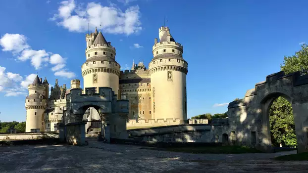The Glorious Story of Castles
